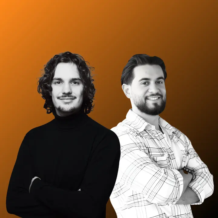 Porträt der Quint Media-Leitdesigner Nicolas und Sefa von Quint Media Webentwicklungsagentur